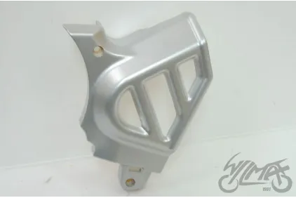 COVER, ENGINE SPROCKET AM6